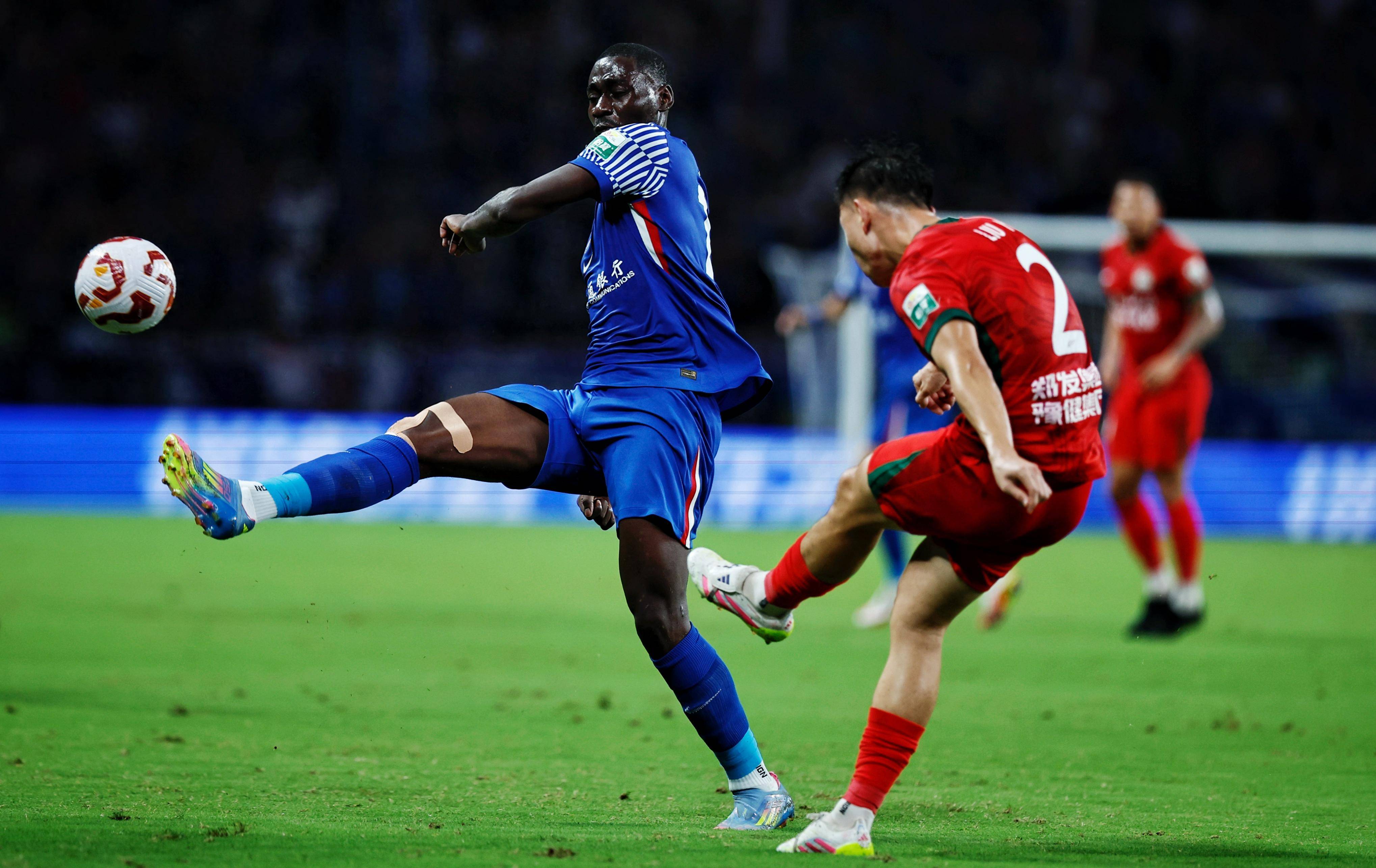 辛纳复出首秀出彩，罗马主场爆冷武汉三镇，豪取4连胜的简单介绍